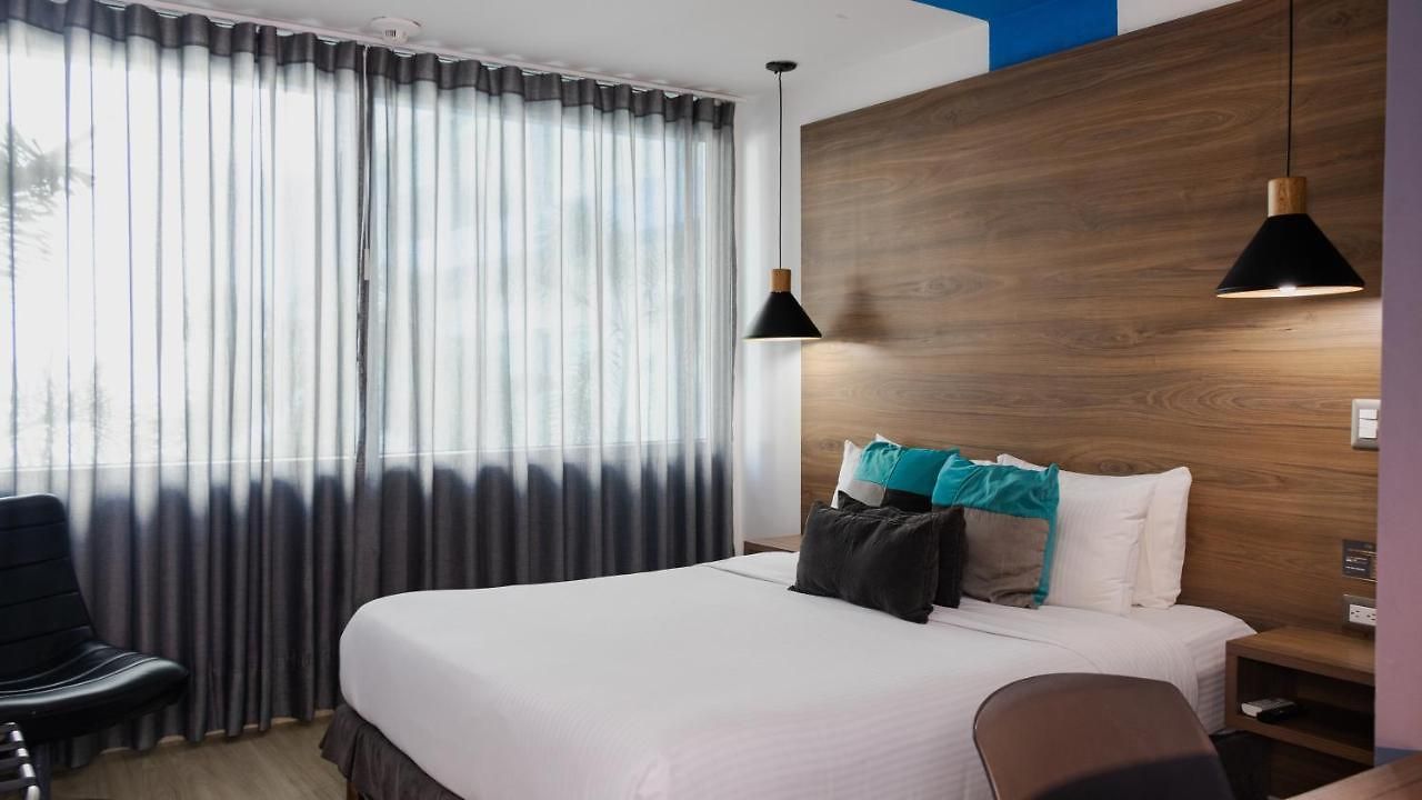 Hotel The Blue 3*