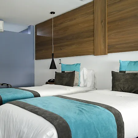 Hotel The Blue 3*
