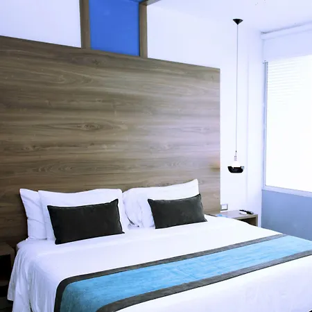 Hotel The Blue