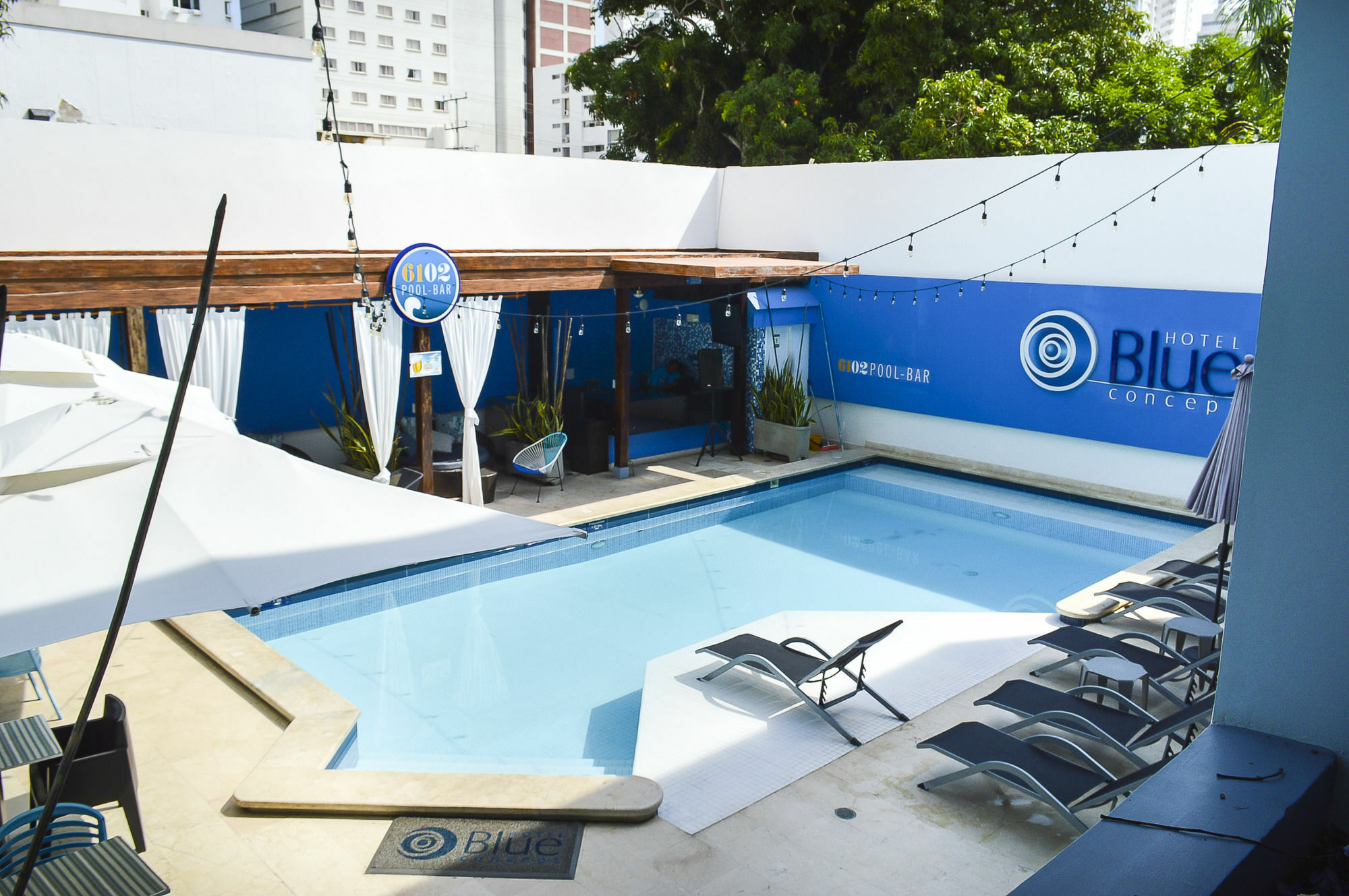 Hotel The Blue